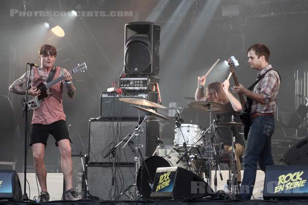 THEE OH SEES - 2014-08-23 - SAINT CLOUD - Domaine National - Scene de la Cascade - 